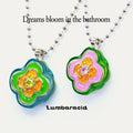 BATHROOM FLOWER NECKLACE